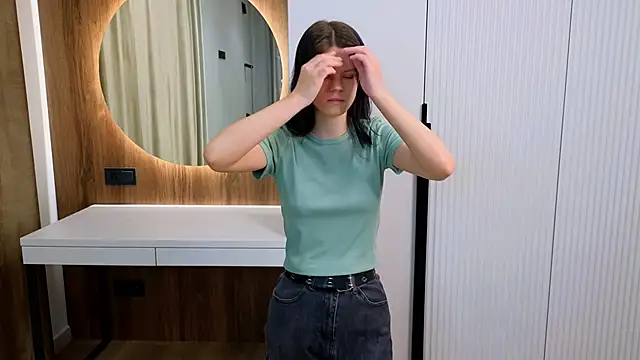 MauraDenis online show from 11/03/25, 01:51