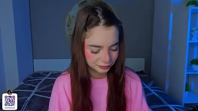 LauraHansil online show from 03/11/26, 07:09