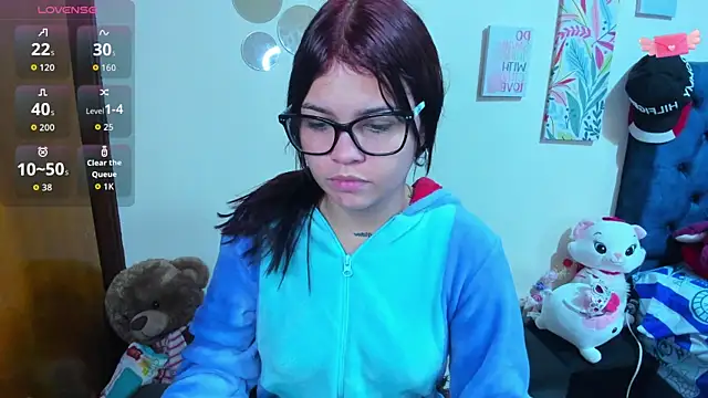 Emma boo online show from 11/06/25, 12:39