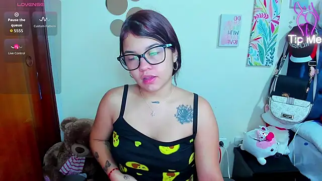 Emma boo online show from 12/02/25, 04:02