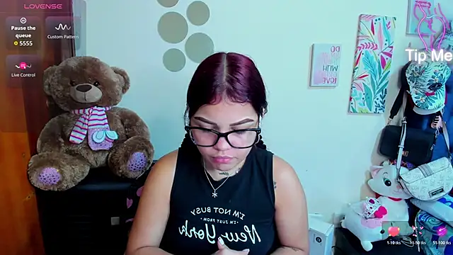 Emma boo online show from 12/22/25, 02:47