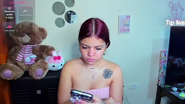 Emma boo online show from 02/23/26, 02:25