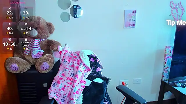 Emma boo online show from 03/12/26, 05:19