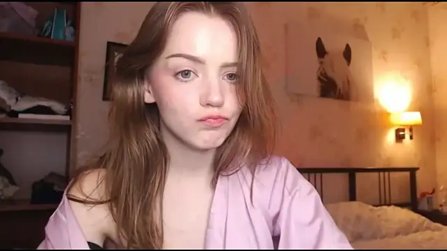 Snapshot of Olivia_Mennso chatting on 10/28/25, 10:23 Olivia Mennso online show from 10/28/25, 10:23