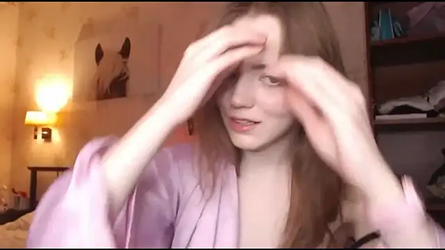 Snapshot of Olivia_Mennso chatting on 10/29/25, 10:22 Olivia Mennso online show from 10/29/25, 10:22