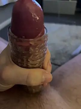 Snapshot of BigCurtis_D chatting on 04/17/26, 12:02 BigCurtis D online show from 04/17/26, 12:02