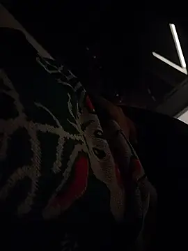 Snapshot of Roomhot404f chatting on 01/06/26, 07:34 Roomhot404f online show from 01/06/26, 07:34