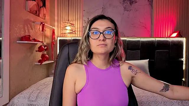 Im-Lola online show from 01/09/26, 10:11