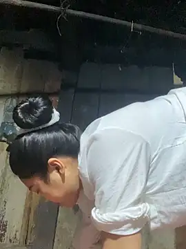 Snapshot of Nul-chal chatting on 11/12/25, 05:35 Nul-chal online show from 11/12/25, 05:35