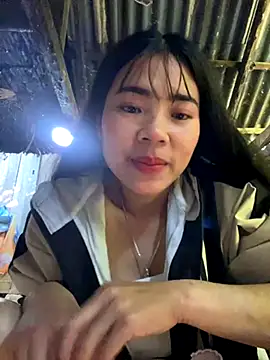 Snapshot of Nul-chal chatting on 11/22/25, 02:32 Nul-chal online show from 11/22/25, 02:32