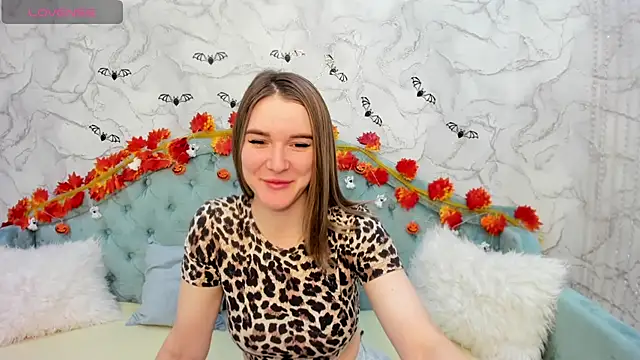 AriaAmaren online show from 10/29/25, 11:50