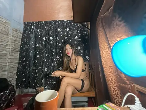 Snapshot of kittyhugecock chatting on 03/11/26, 06:30 kittyhugecock online show from 03/11/26, 06:30