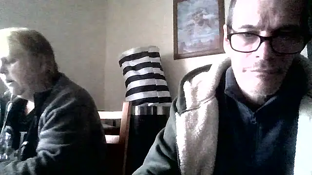 Snapshot of Sylviastar46 chatting on 11/05/25, 10:04 Sylviastar46 online show from 11/05/25, 10:04