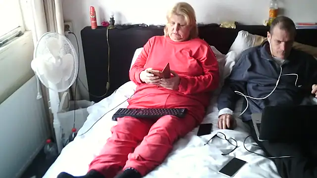 Sylviastar46 online show from 12/20/25, 11:17