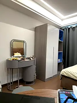 xiaojingzi66 online show from 11/14/25, 06:23