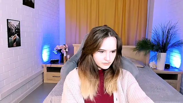 IreneBailey online show from 11/19/25, 05:29