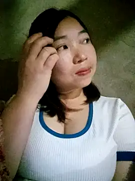 julybe online show from 03/29/26, 02:50