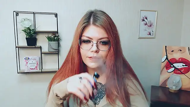 Snapshot of Lina_ri_ chatting on 11/01/25, 12:18 Lina ri online show from 11/01/25, 12:18