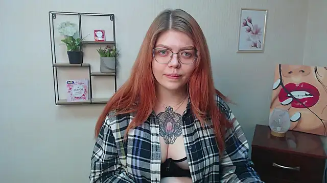 Snapshot of Lina_ri_ chatting on 11/20/25, 07:35 Lina ri online show from 11/20/25, 07:35