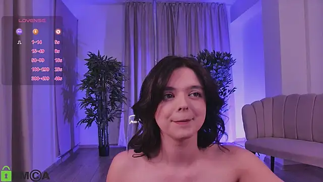 Snapshot of SidneyPuff chatting on 12/03/25, 04:53 SidneyPuff online show from 12/03/25, 04:53