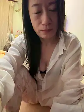 aniani11 online show from 04/29/26, 03:16