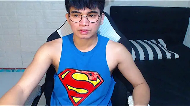 Asian France Angeloo online show from 01/09/26, 11:35