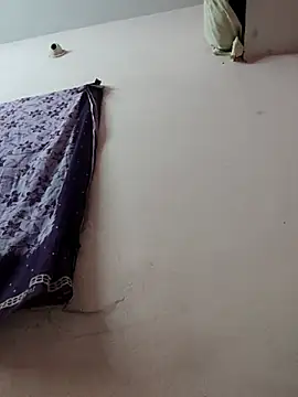 pujapujarrrr online show from 11/06/25, 08:10