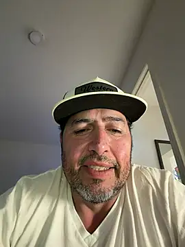 ezrah23 online show from 02/26/26, 10:03