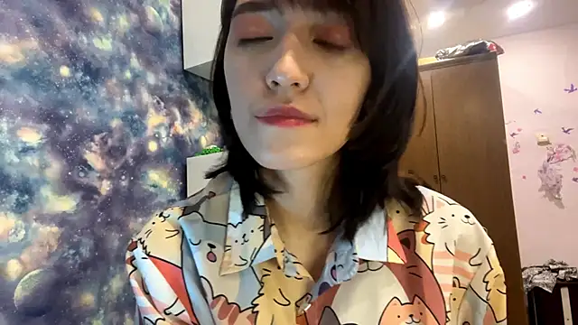 Lala Lush online show from 10/29/25, 04:20