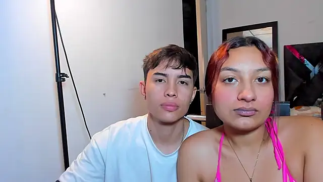 Snapshot of MollyandFher chatting on 11/29/25, 02:36 MollyandFher online show from 11/29/25, 02:36