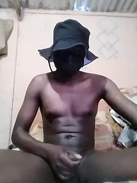 Snapshot of Reajune2001 chatting on 11/16/25, 08:53 Reajune2001 online show from 11/16/25, 08:53