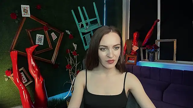 EdnaThomus online show from 11/11/25, 04:51