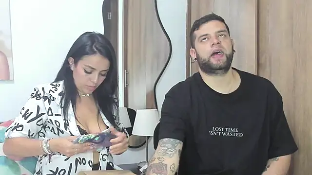 MailynAndNick online show from 12/23/25, 03:26