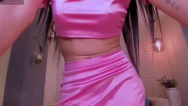 BellaConnorX online show from 02/25/26, 04:00