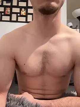 Snapshot of Hostkind chatting on 10/31/25, 11:22 Hostkind online show from 10/31/25, 11:22