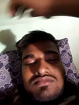 Snapshot of GleefulAkashyyy chatting on 12/02/25, 04:18 GleefulAkashyyy online show from 12/02/25, 04:18