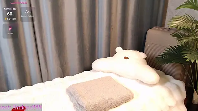 limkiss online show from 11/30/25, 01:48