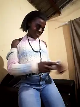 Lucile Carrie online show from 03/07/26, 12:51