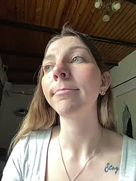 Snapshot of Camilu2025 chatting on 10/30/25, 04:30 Camilu2025 online show from 10/30/25, 04:30