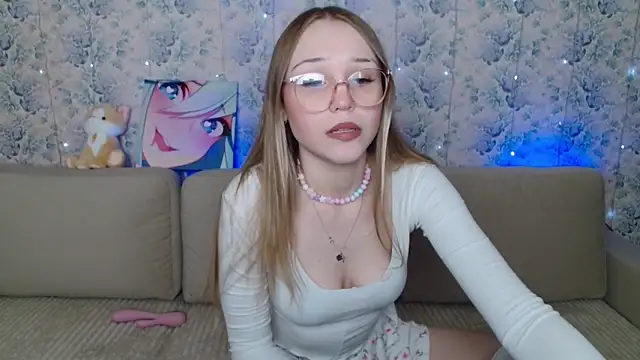 Snapshot of phreshgirlswag chatting on 02/11/26, 04:12 phreshgirlswag online show from 02/11/26, 04:12