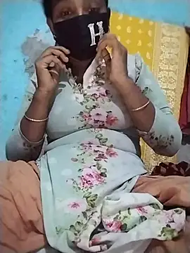 NAZMEN1122 online show from 11/04/25, 12:04