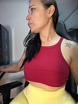 Natural BIGASS Nina online show from 06/09/26, 10:10