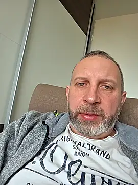 ghost430000 online show from 11/02/25, 09:55