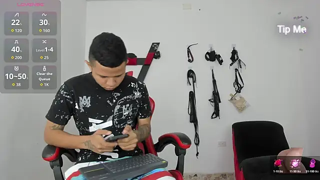 Steven19 LatinBoy online show from 11/14/25, 11:31