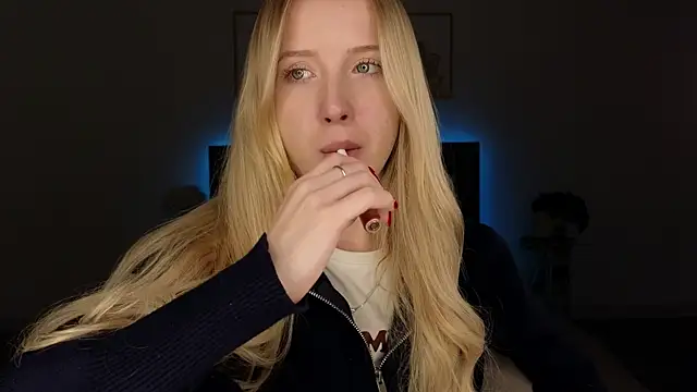 adele armass online show from 05/11/26, 08:50