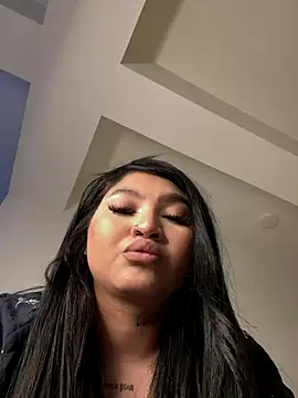 Snapshot of babykw chatting on 11/20/25, 07:52 babykw online show from 11/20/25, 07:52