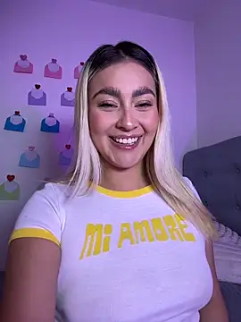 Elina Hills online show from 02/11/26, 03:06