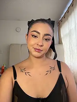 Elina Hills online show from 02/19/26, 06:37