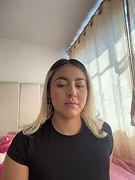 Elina Hills online show from 03/04/26, 02:34