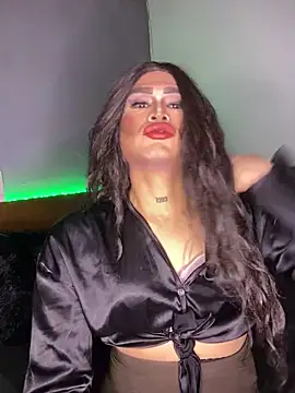 melani ferraraa  online show from 04/15/26, 04:19